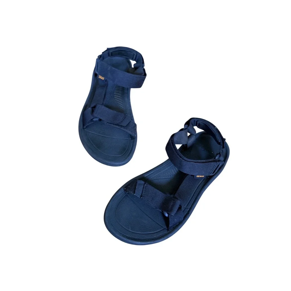 Teva hurricane black sandals athletic outdoor Gorpcore